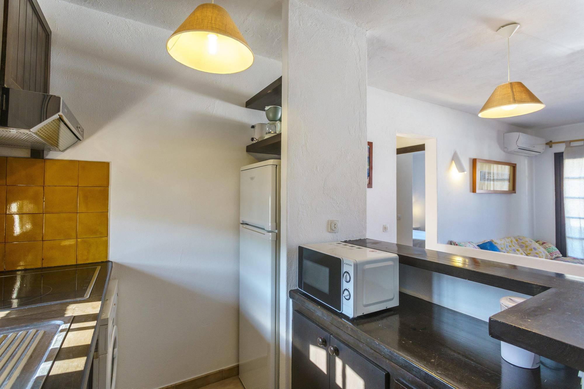 Posidonia Apartahotel 4*